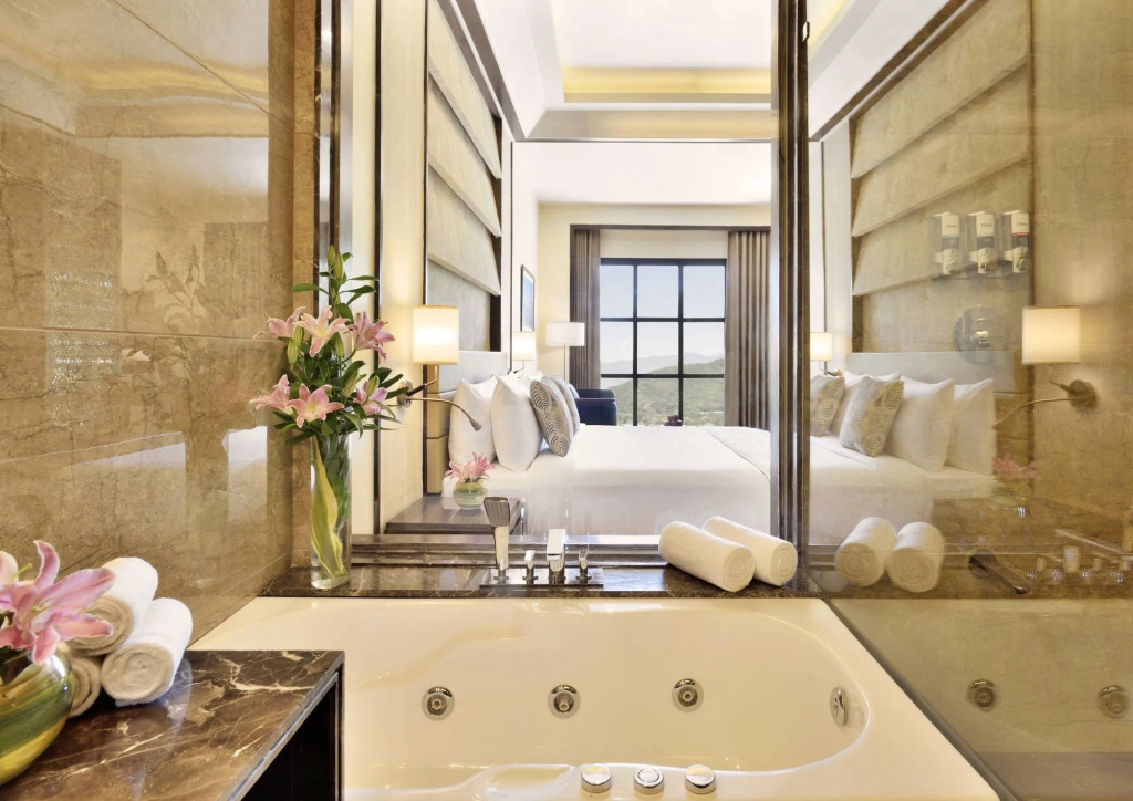 Four Points by Sheraton Srinagar