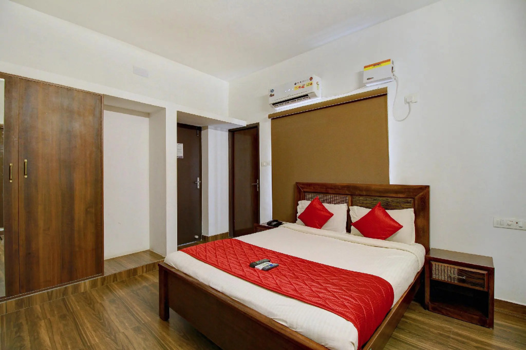 OYO Home 77744 Dakshin Stays Mogappair