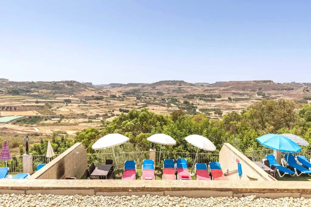 Ta Guljetta 4 Bedroom Villa With Private Pool