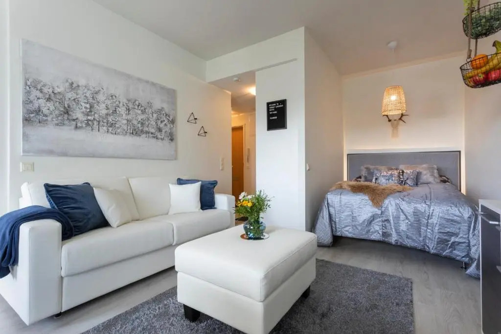 Tuomas´ luxurious suites, Rakka