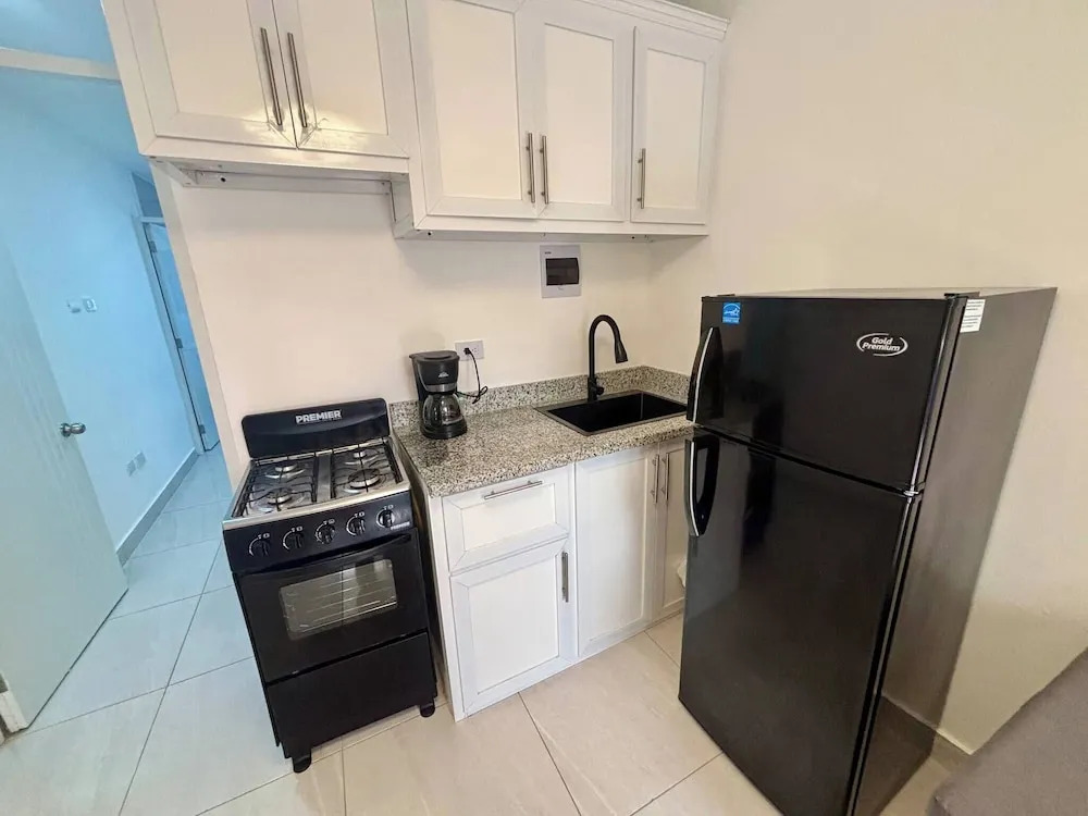 Condo Neuf Avec Balcon Près de Tout à Sosua 206