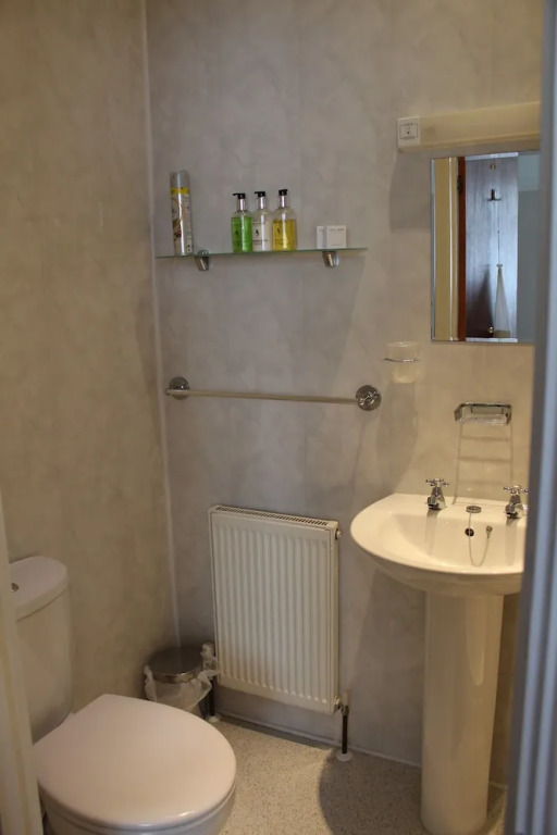 Capri Guest House