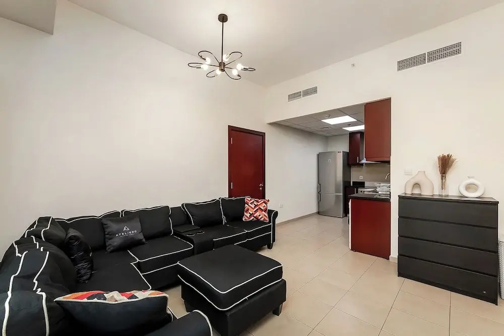 Excellent 1bdr at Bahar 6
