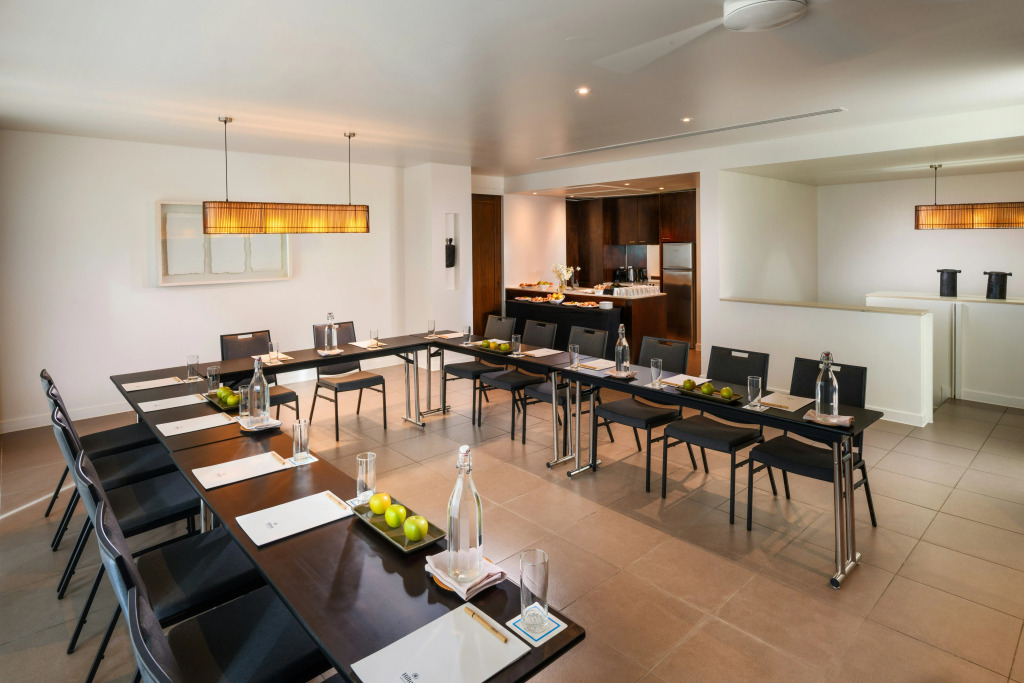 Hilton Fiji Beach Resort and Spa