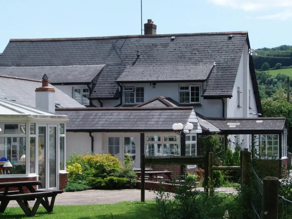 Betty Cottles Inn