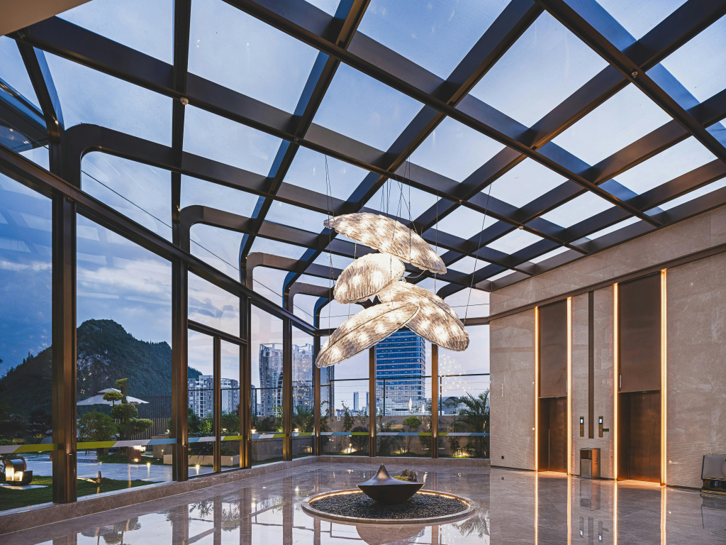 Home2 Suites by Hilton Xingyi Jushan Plaza