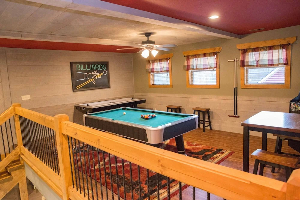 Serene Oasis - Four Bedroom Chalet