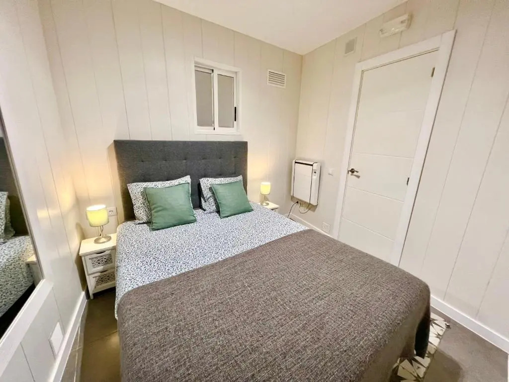 Cozy Suite apartment, WiFi!