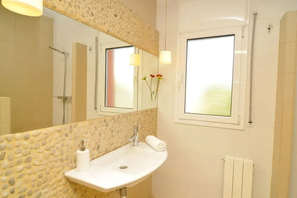 HomeHolidaysRentals Moai - Costa Barcelona