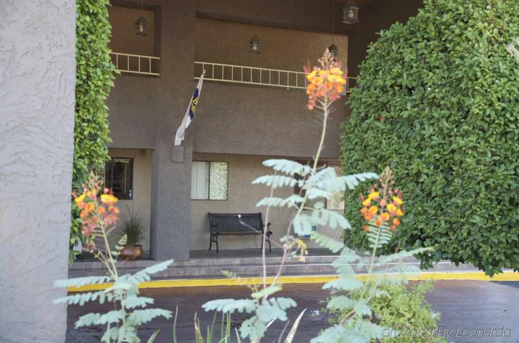 SureStay InnSuites Phoenix Hotel & Suites by Best Western