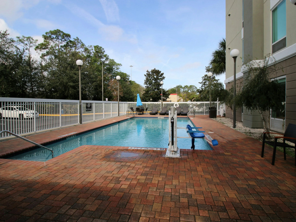 Hampton Inn & Suites Palm Coast