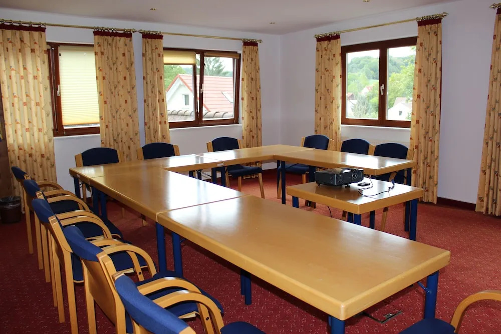 Parkhotel Krone Maleck