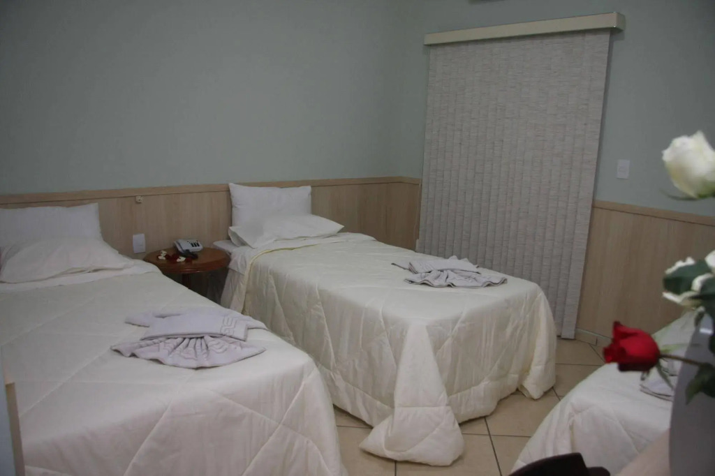 Santa Felicidade Hotel