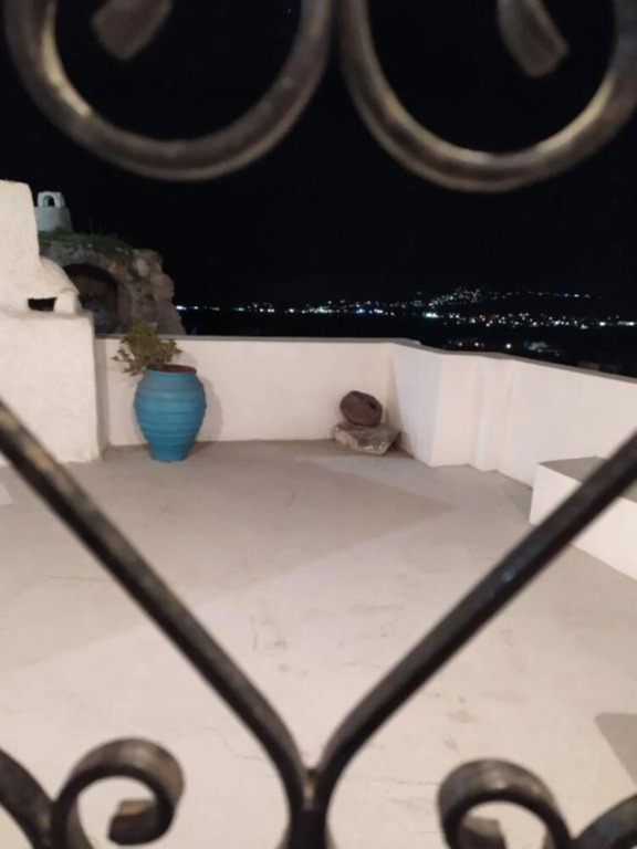 Melpomeni's cycladic house with terrace