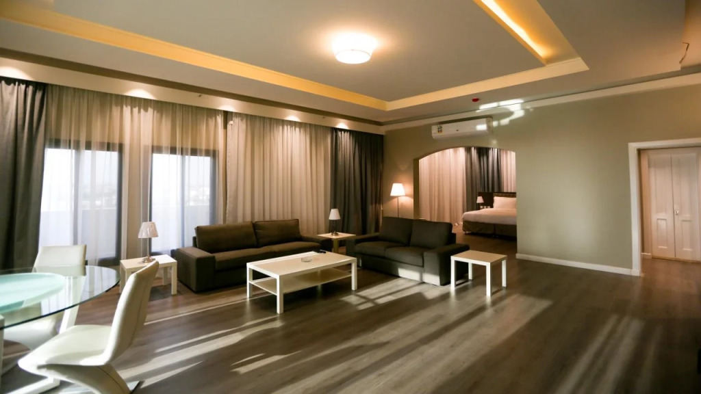 لورين للشقق المخدومة الكورنيش - اقتصادى - Loren Served Apartments Al corniche - Economic