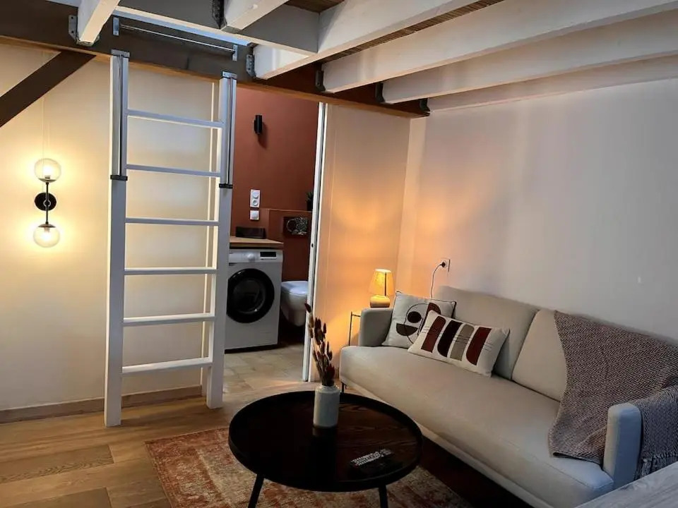 Charmant Studio Place Commerce - Studio Commerce
