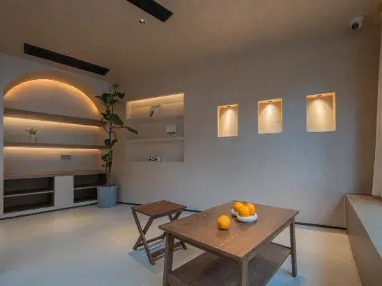 Qingsen Courtyard Hotel (Changsha Wuyi Square IFS International Financial Center)