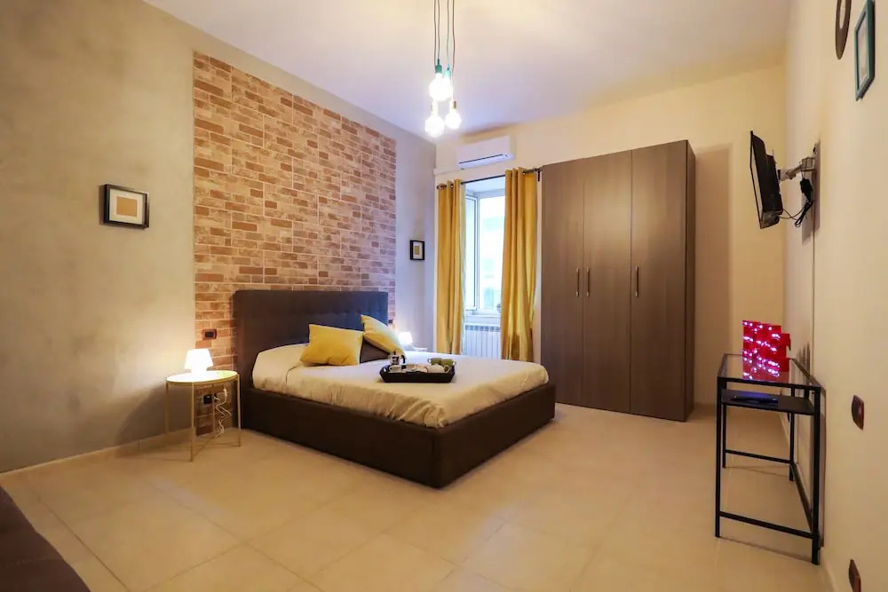 Mamas apartment & deluxe rooms