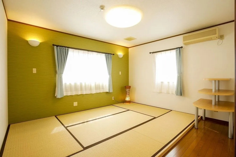 Fukunae House