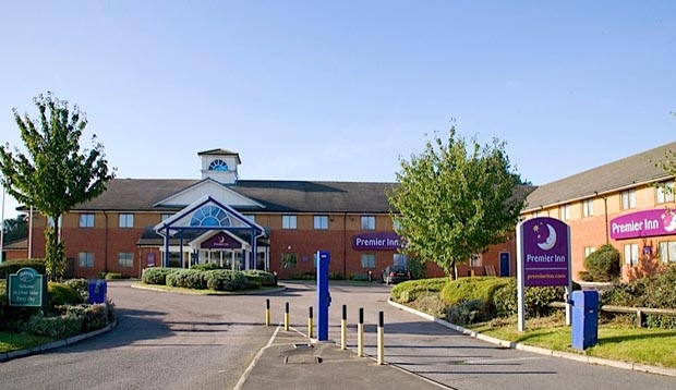 Premier Inn Luton South (M1, J9)