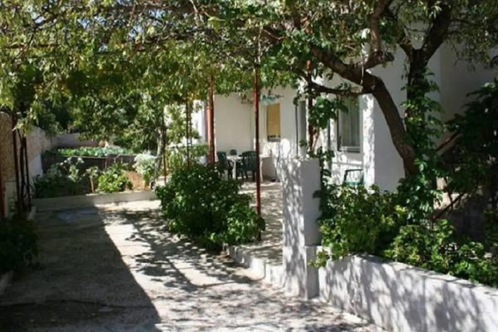 Apartments Sikirica