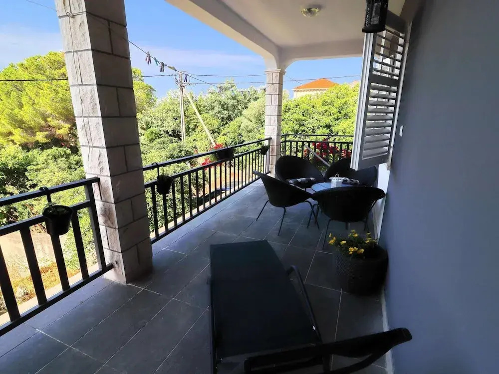 Apartment Marjana Prizba - Two Bedroom Apartment With Terrace and Partial Sea View