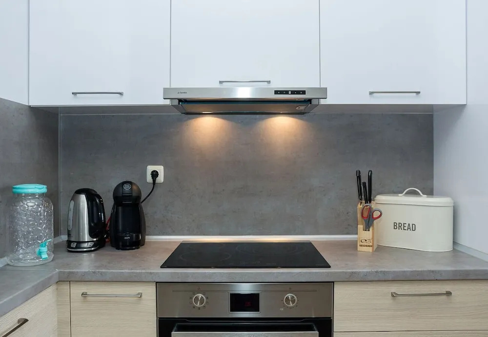 FM Luxury 1-BDR Apartment  with Terrace