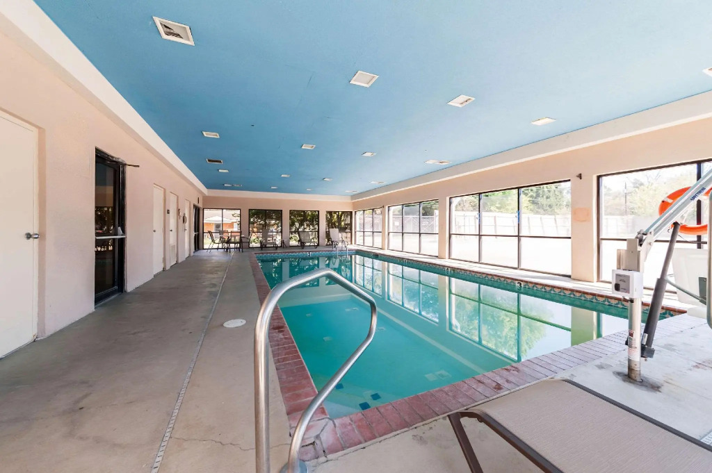 Quality Inn & Suites Lafayette