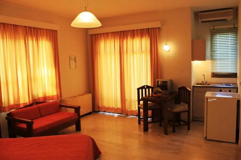 Calypso Hotel Apartments