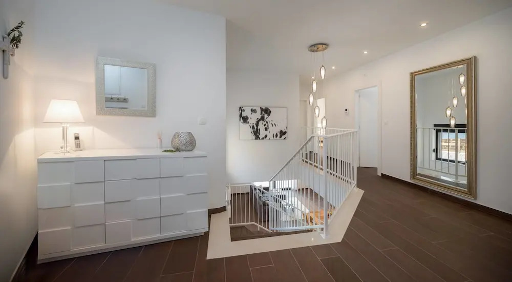 Villa Salt - 10 people, heated pool, Trogir, near beach & Split airport