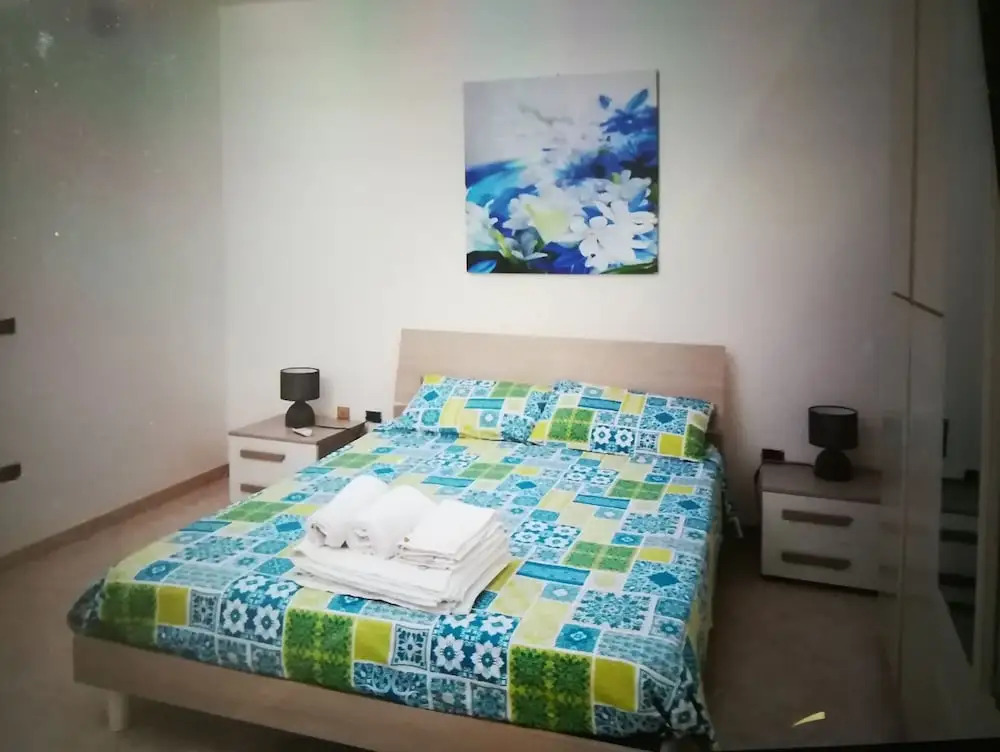 Bright apartment a few km from the sea