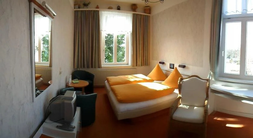 Hotel Schloonsee, Garni