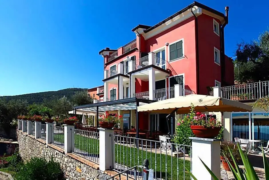 Le Ville Relais