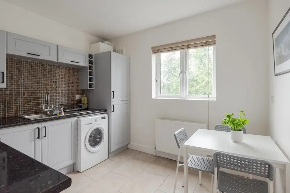 Light And Spacious 1 Bed Flat, Brixton