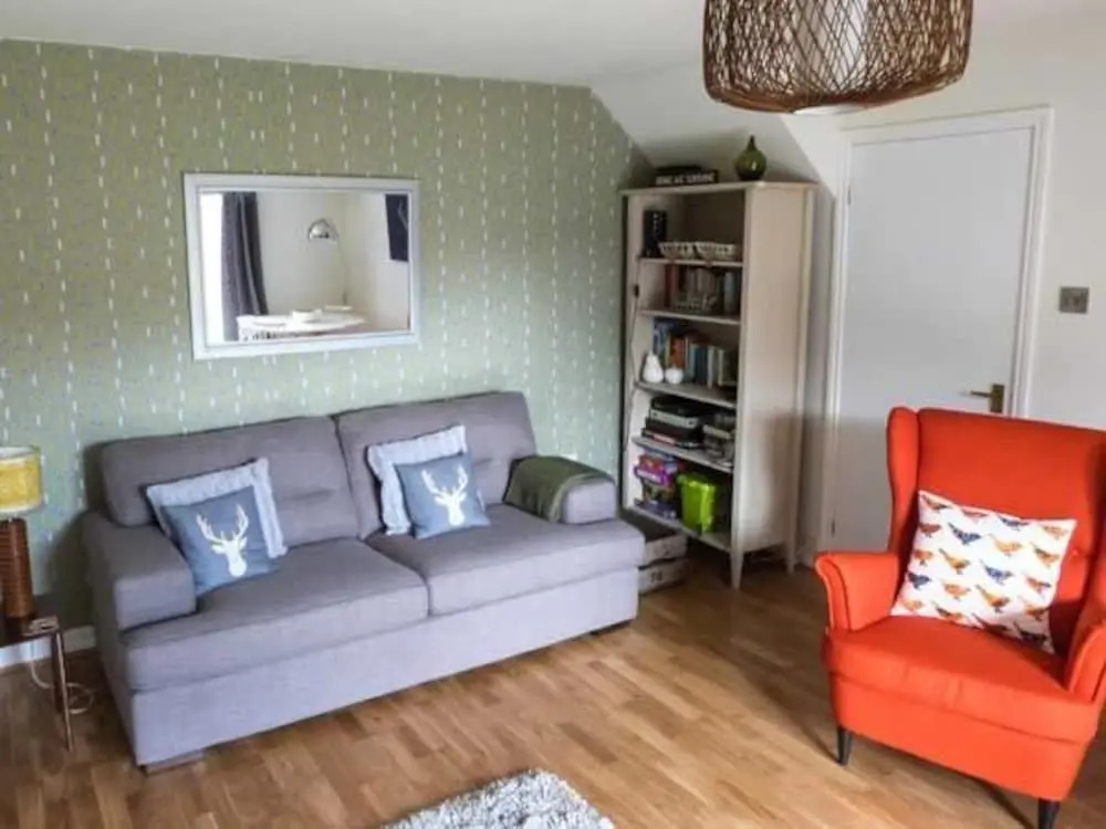 1 Mowbray Court