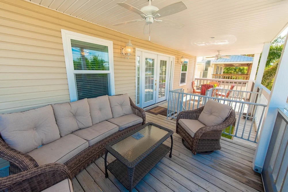 Ocean Sunset Apartment 5