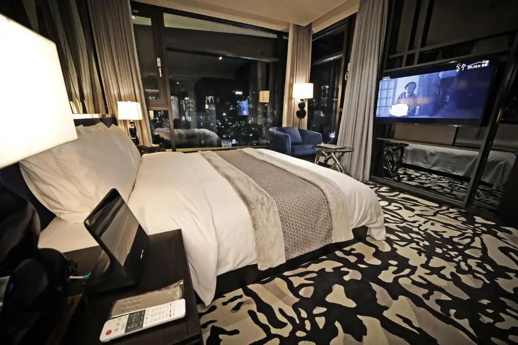 Best Louis Hamilton Hotel Gwangan