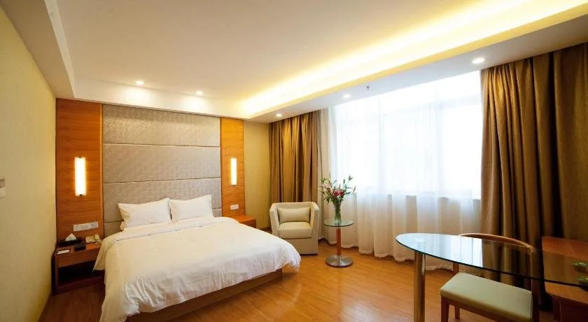 Starway Hotel Qidong