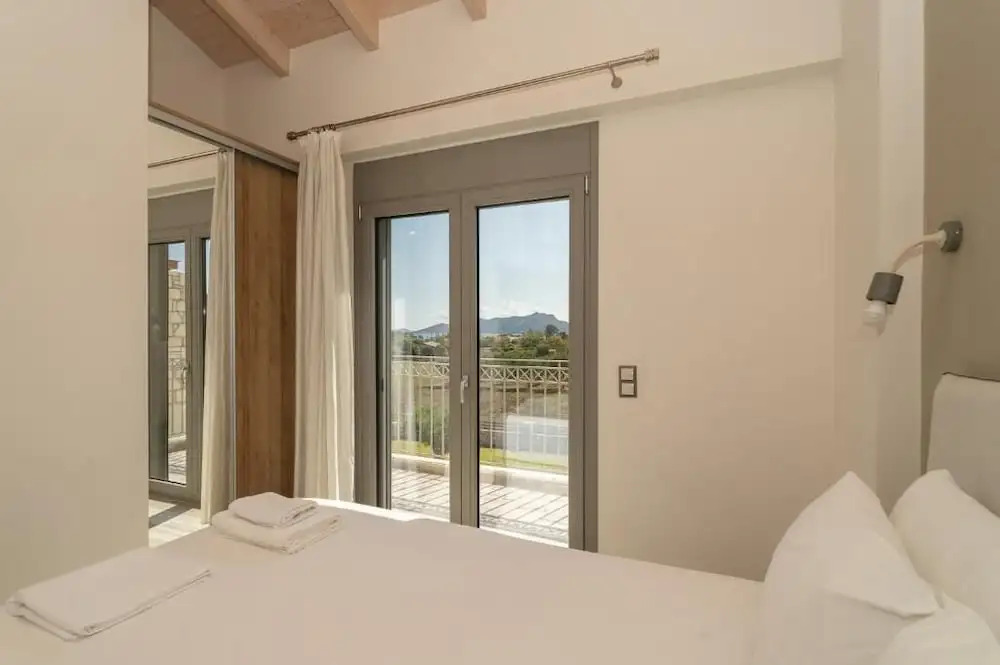 CARLOS MANSION LUXURY SUITES