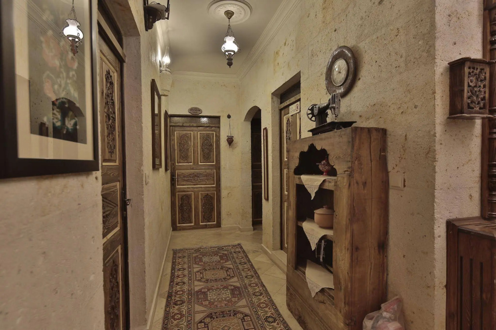 Vista Cave Hotel