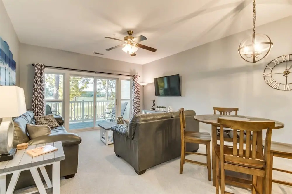 World Tour Golf Links Condos by Escape