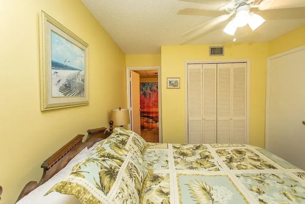 Royal Garden Resort 515 2 Bedroom Condo by RedAwning