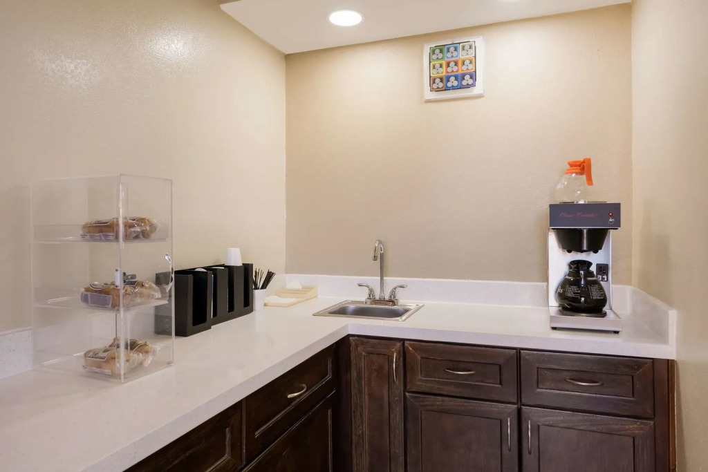 Americas Best Value Inn Houston Heights at I-45