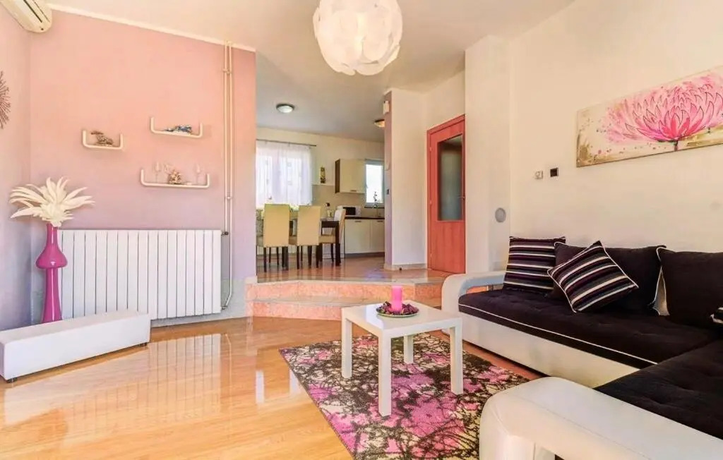 Villa Sweet Home