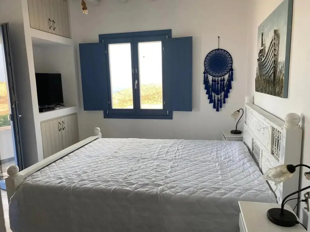 Folegandros Enchanting Moniasma Home, Sunset Views