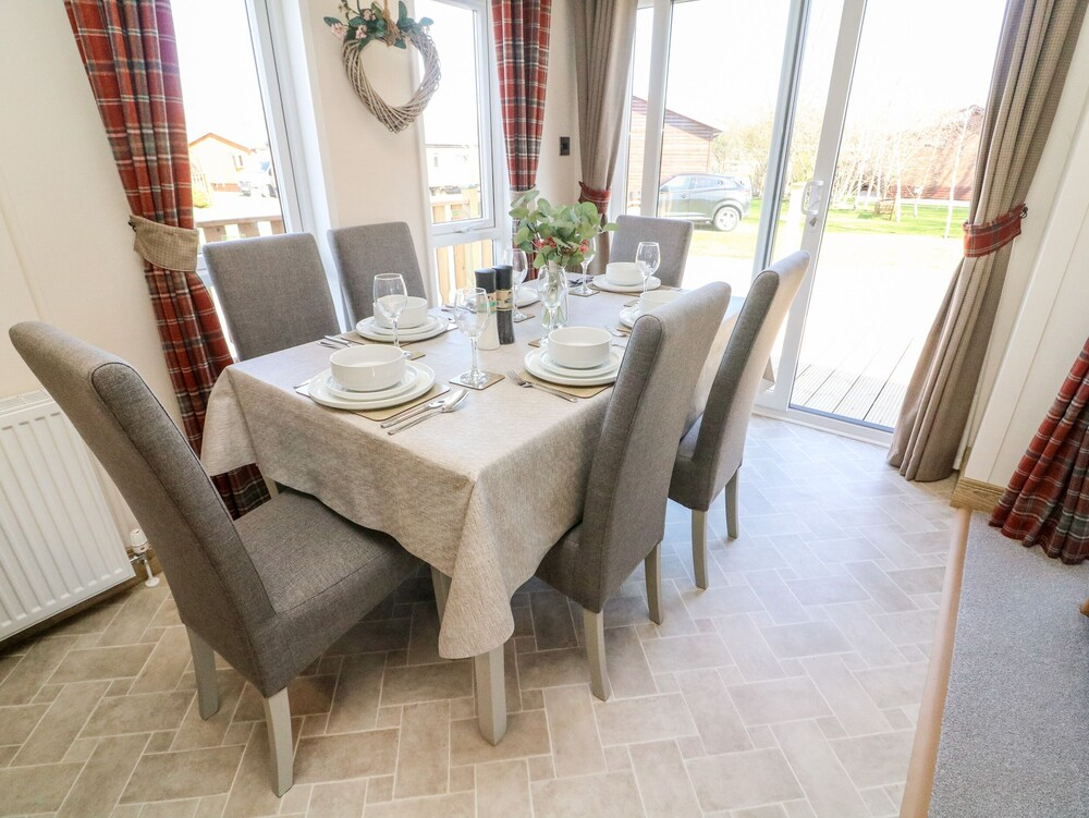 Curlew Lodge