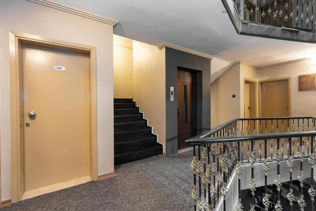 BURSA LOYAL CiTY HOTEL