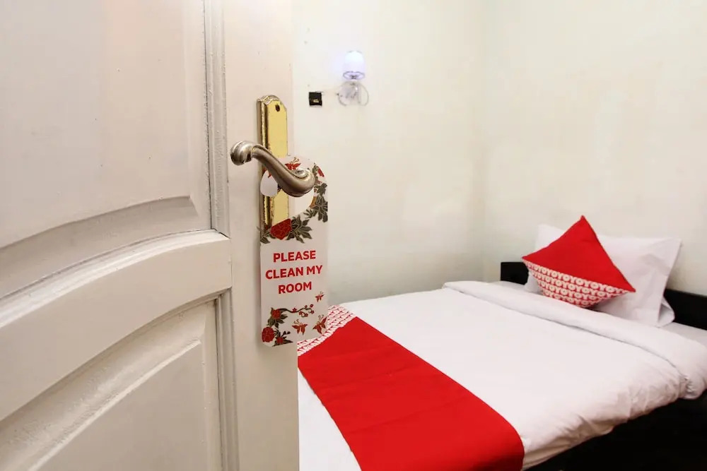 Hotel Parahiyangan By OYO Rooms