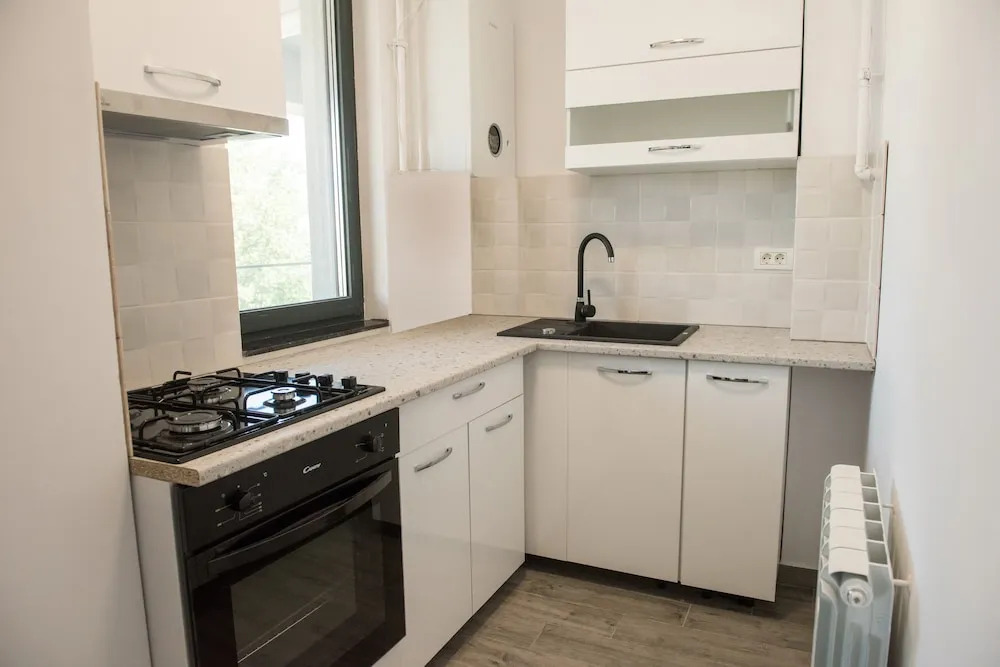 Diamond View Apartments