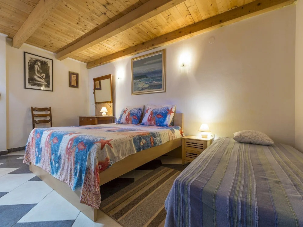 House Haus Vlady